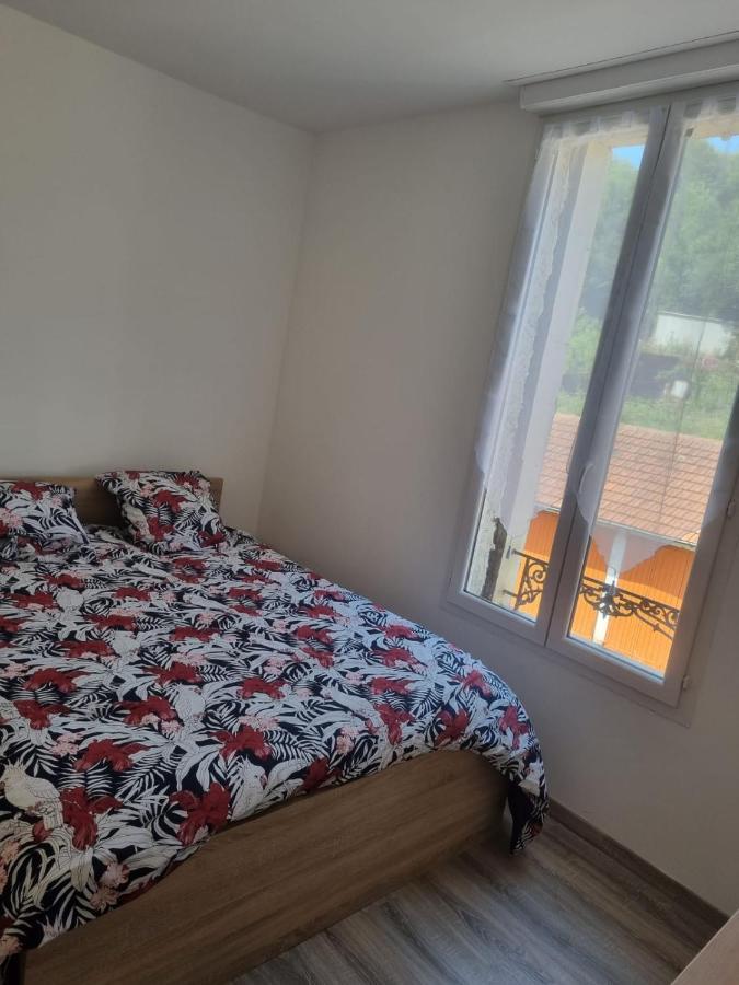 Sejour , Cure Au 1er Etage 2 Nuits Minimum Apartment Cransac