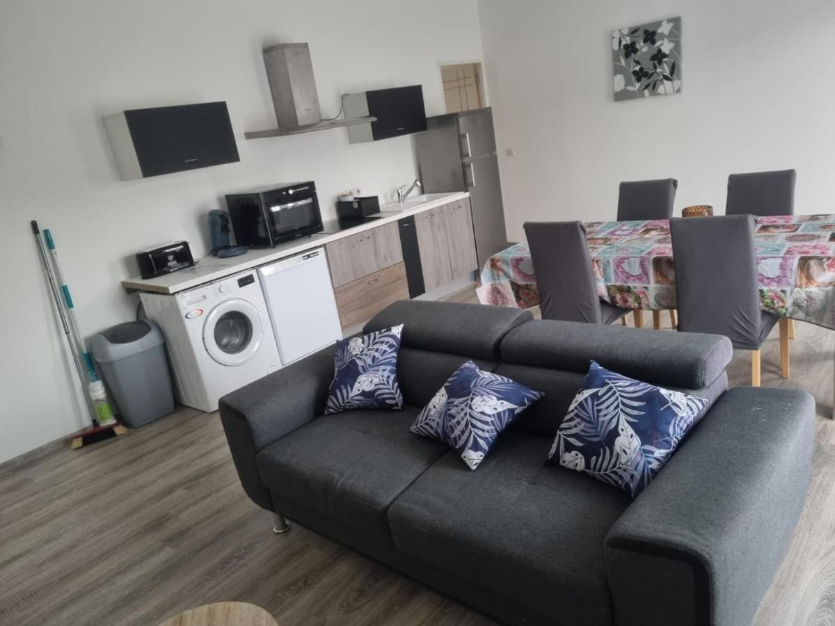 Sejour , Cure Au 1er Etage 2 Nuits Minimum Apartment *
